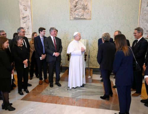 Le Pape encourage les cardiologues