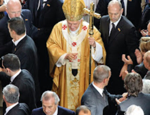 Promemoria: Benedicto consagra la Sagrada Familia de Barcelona